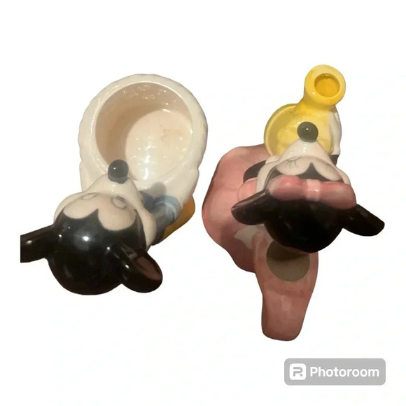 Vintage Mickey & Minni Mouse Ceramic Planter Set - Picture 3 of 11